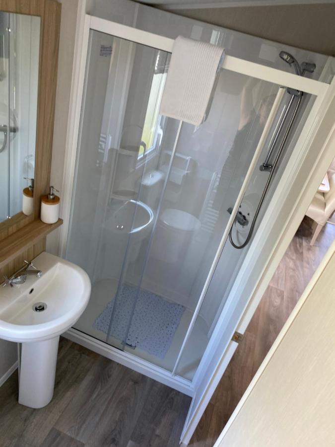 Number 57 Brynteg Hotell Caernarfon Eksteriør bilde