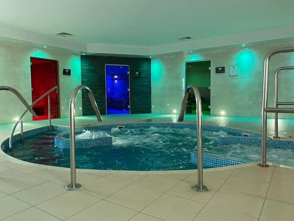 Number 57 Brynteg Hotell Caernarfon Eksteriør bilde